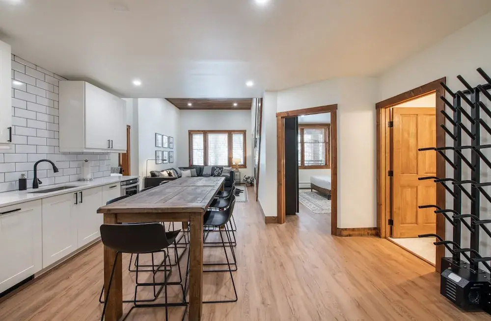 First Floor Condo Easy Access to Ski Adventure - Zephyr Mountain Lodge Premium-Rated 2100