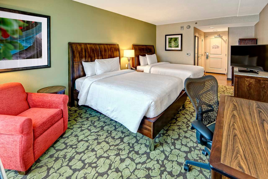 Hilton Garden Inn Nashville Downtown Convention Center