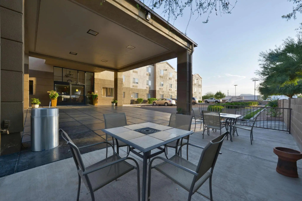 Best Western Gold Poppy Inn