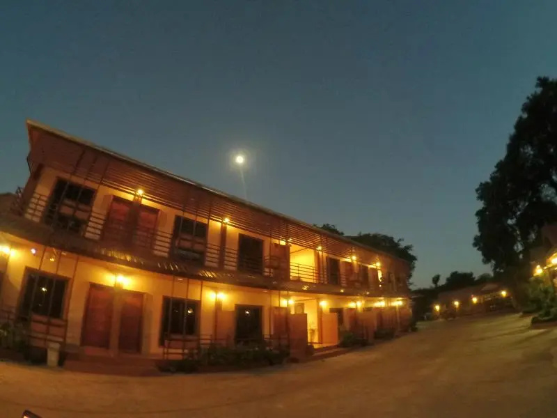 Rommai Resort Sakhon Nakhon