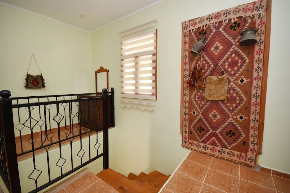 Villa Yayla by Helaltatilvillari