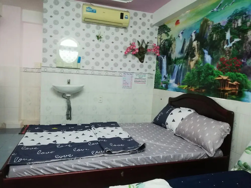 Khanh Toan Guesthouse