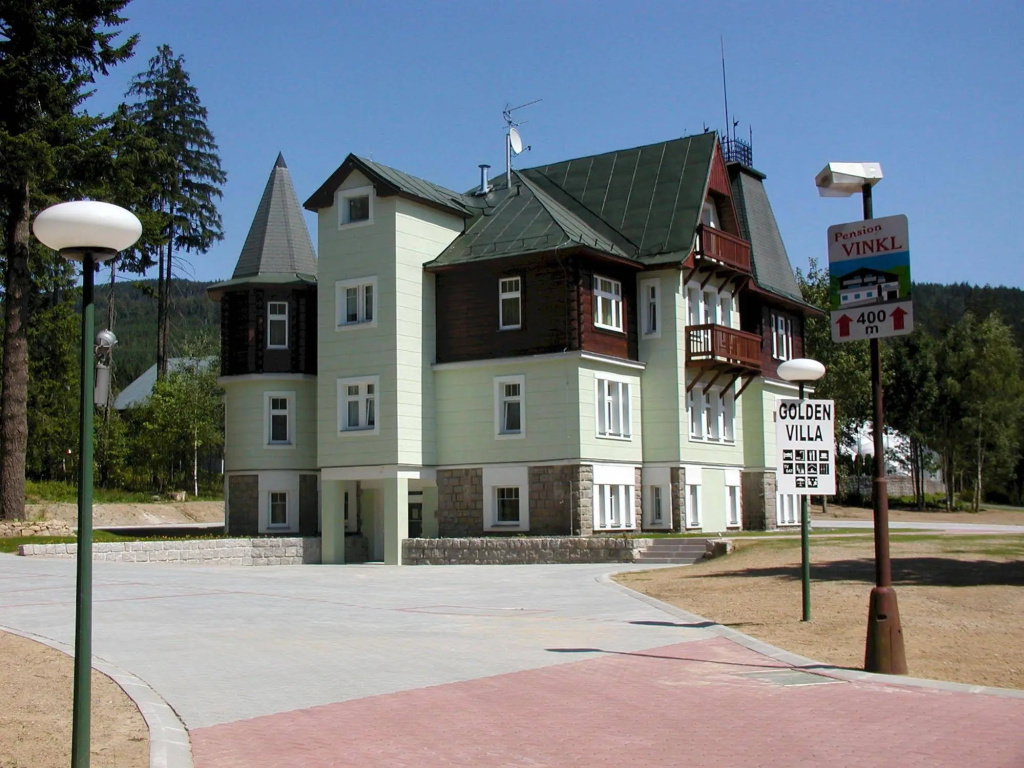 Villa Golden