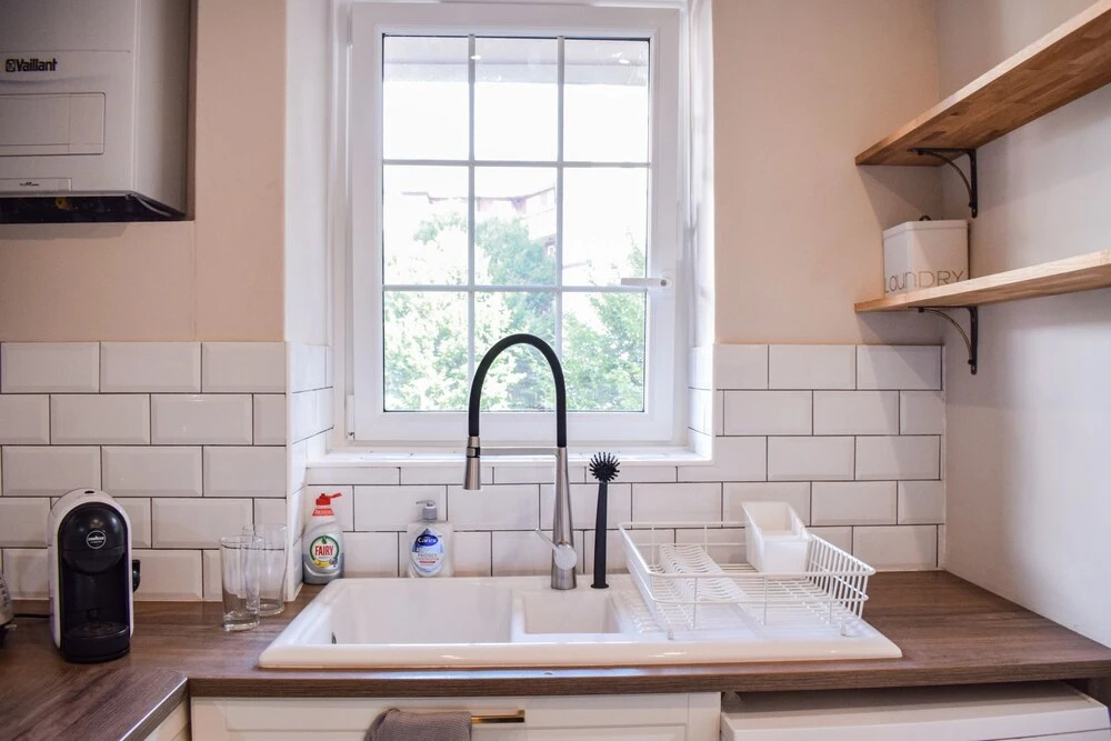 Charming 3 Bedroom Apartment From Cutty Sark