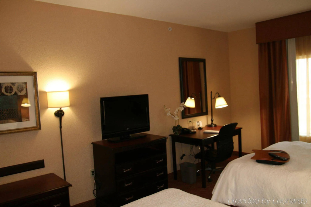 Hampton Inn