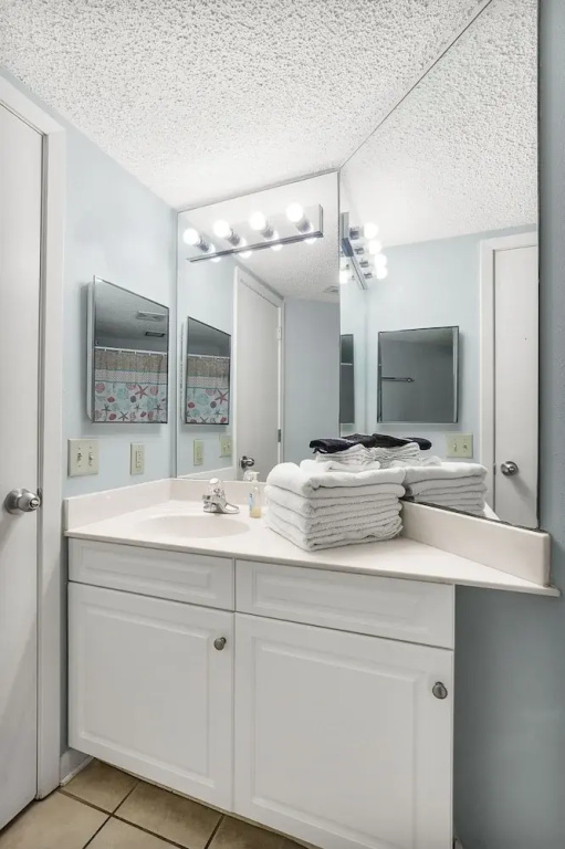Windward Pointe 801 East Corner-unit Beachfront