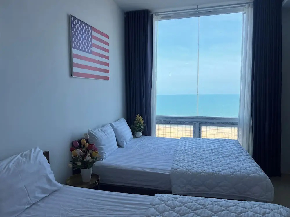 Sea View 3 bedrooms 1