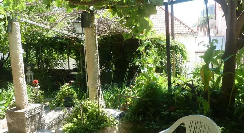 Rooms Ljubo