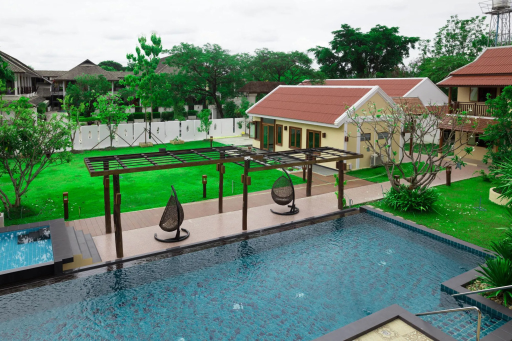 HueanKhamHom Resort