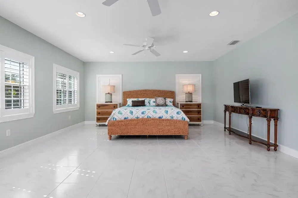 New Listingprivate Pool Spa Located On Canal With Boat Lift 3 Bedroom Home by Redawning