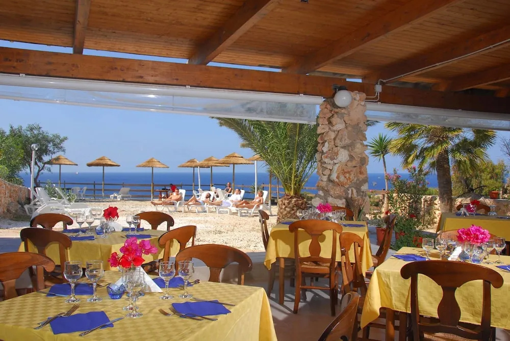 Villaggio La Roccia camping