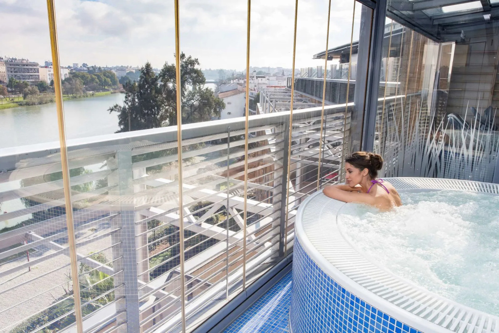 Ribera de Triana Hotel