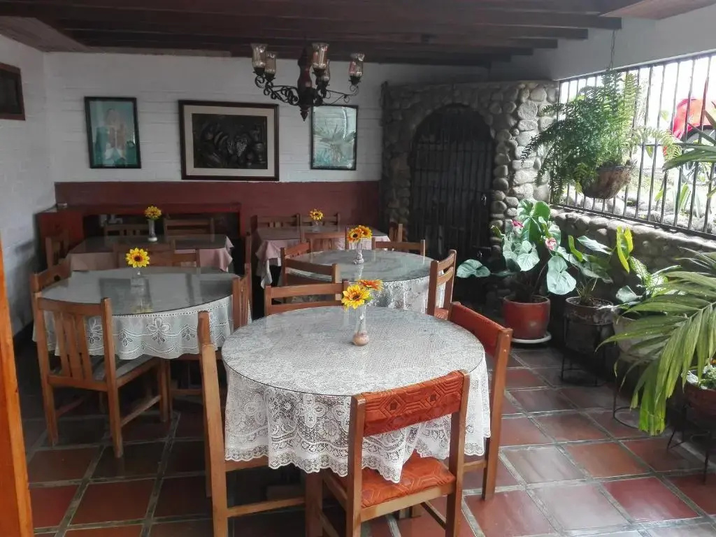 Hotel Alcarraza
