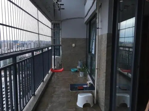 Qianyuan Yedao Guest House