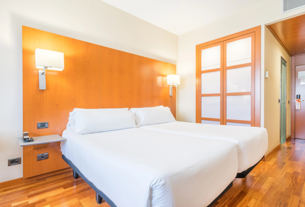B&B HOTEL Granada Estación