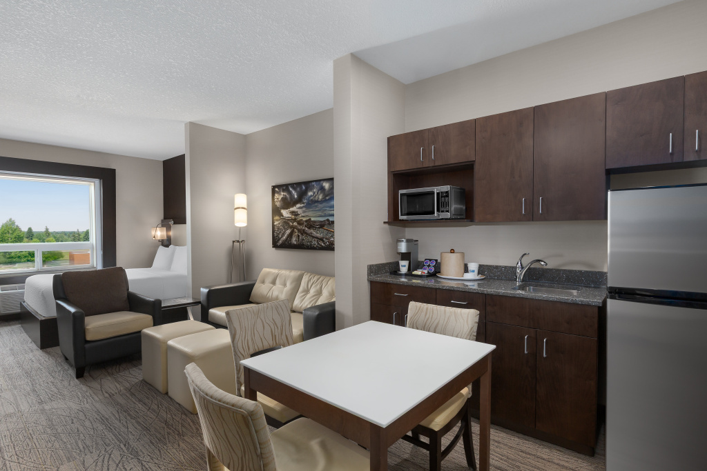 Holiday Inn Express & Suites Cold Lake by IHG