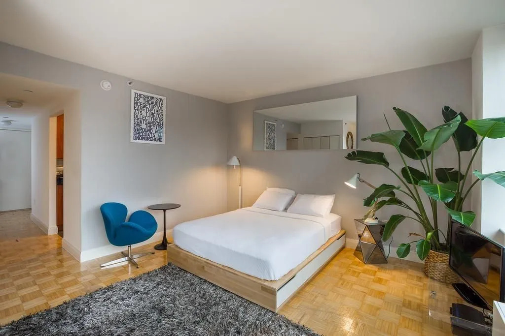 The Gotham - Corporate Apartment