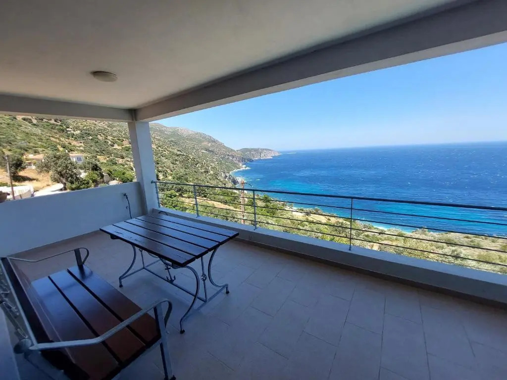 Villa with Aegean views