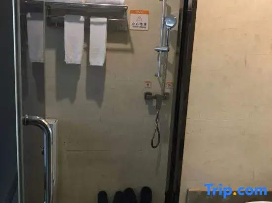 Ruji · Ruji Hotel (Songgang bus station, Shenzhen)