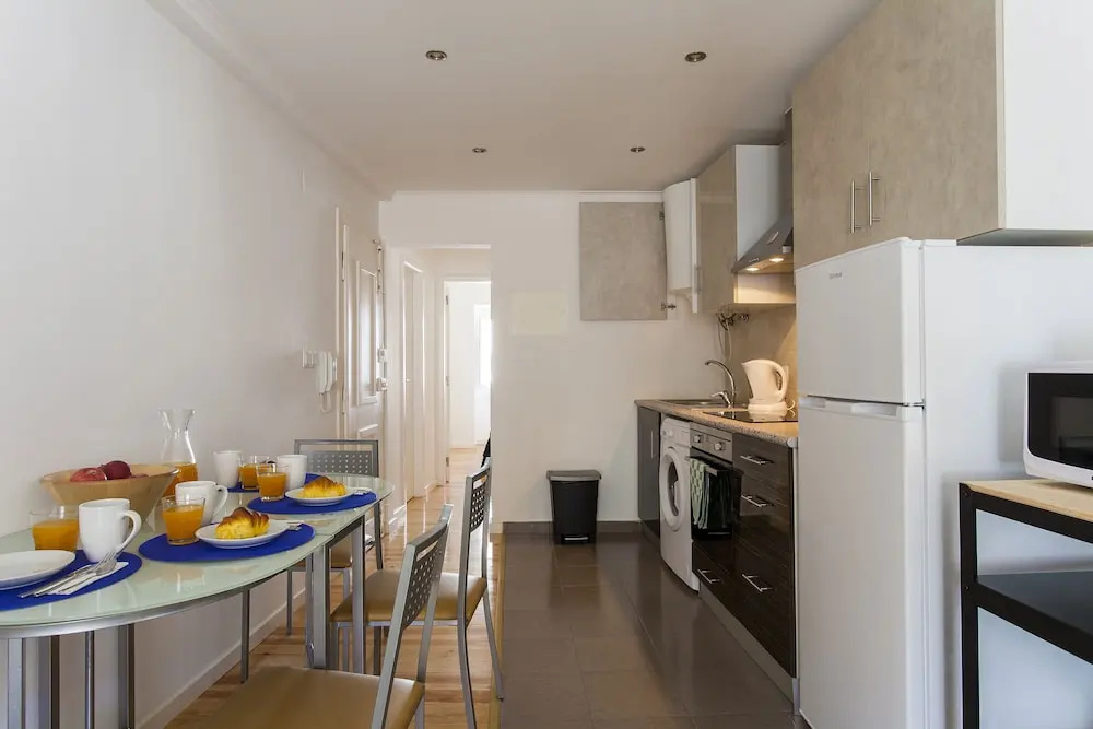 ALTIDO Modern 2BR Apt 5mins to Av. da Liberdade