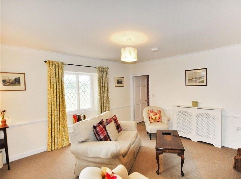 Warmwell Lodge