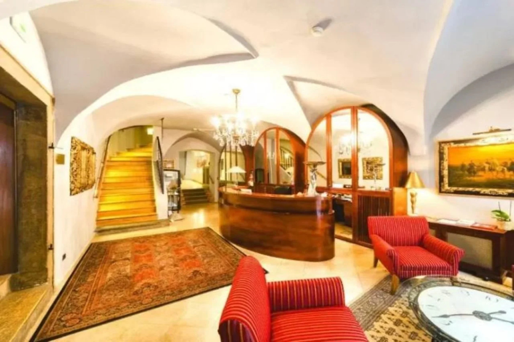 The Golden Wheel Hotel