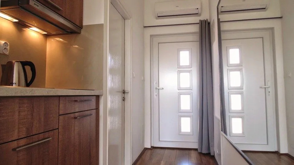 Refresh Boutique Apartments