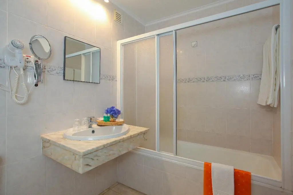 Barracuda Aparthotel