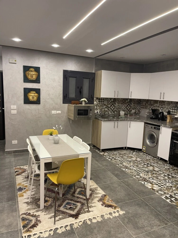 Lovely 2-bed Apartment in Kafr Nassar