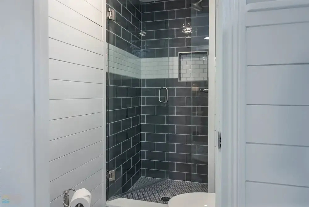 2103 Golf View Towers Lazy Bears Den