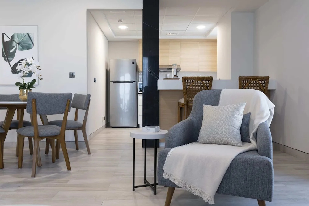 Guestready - Premium Amenities Captivating Apt Pool & Gym 4908