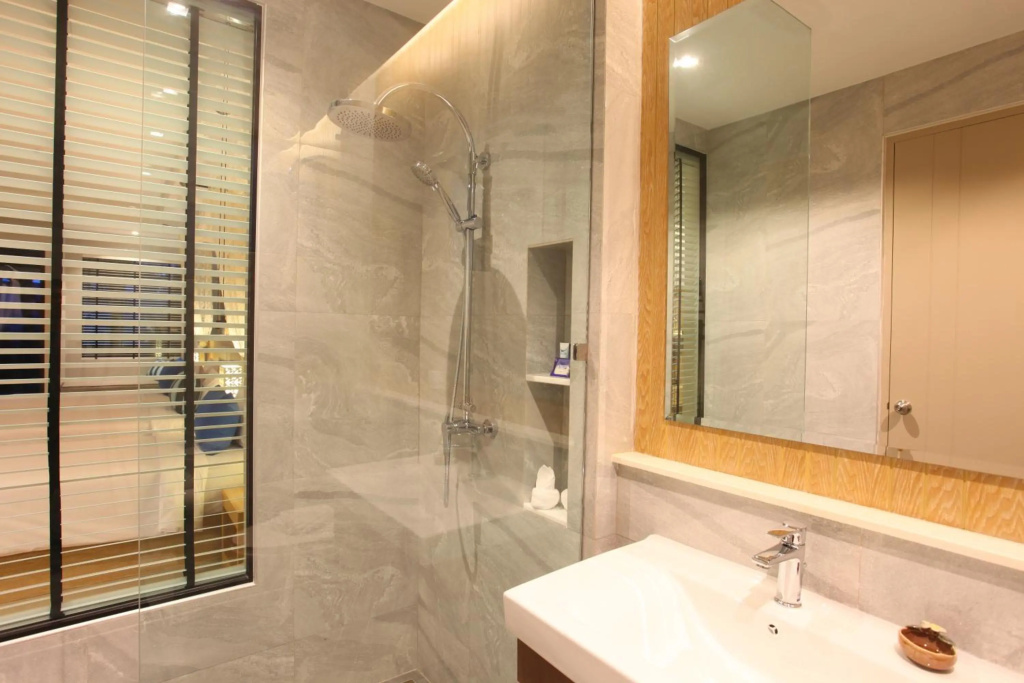 CRAFT Resort & Villas, Phuket Town - scheduled shuttle to Phuket Old Town