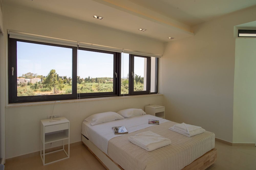 Luxury Villa Glass - 200 meters From The Beach no6