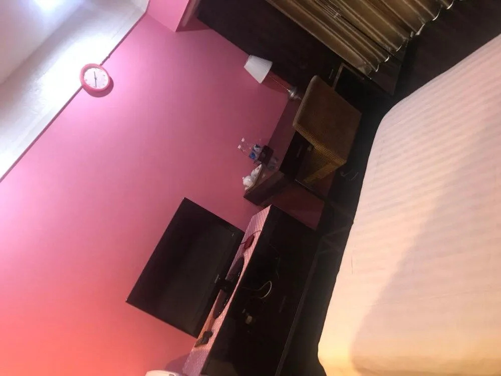 He Yue Hotel
