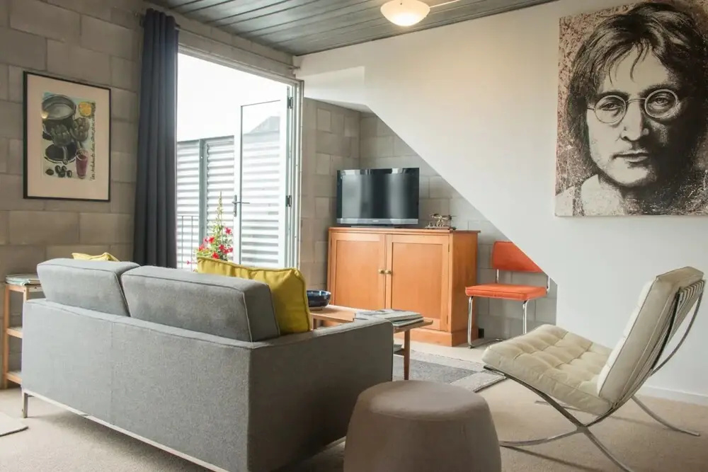 Sunny 3 Bedroom Townhouse Central With Park Views