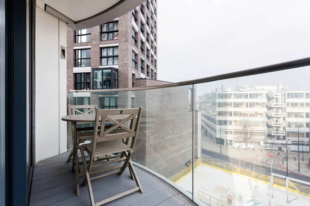 East London Modernity