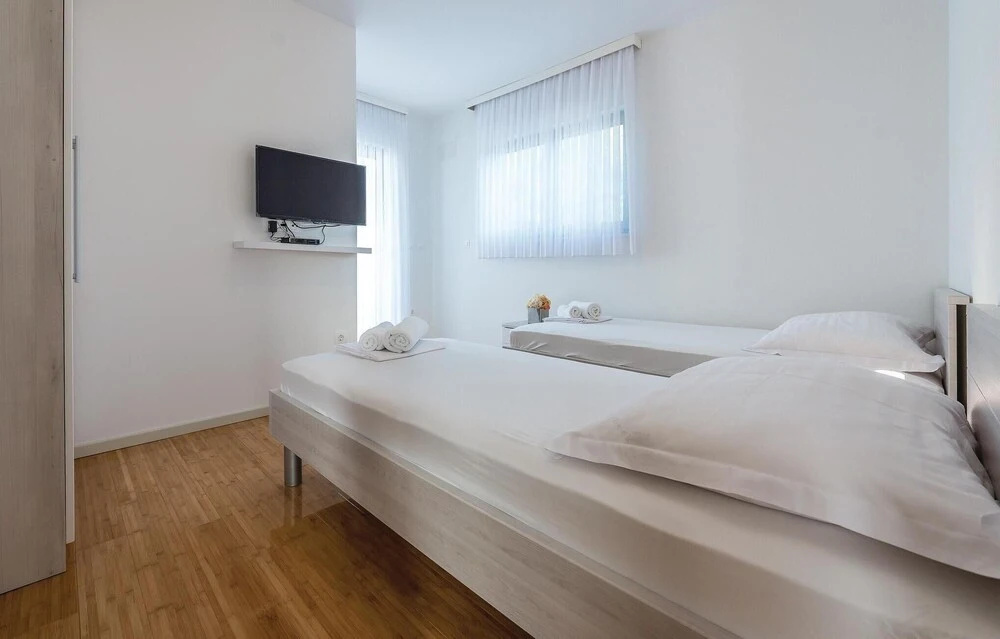 Beautiful Home in Razanj With Wifi and 3 Bedrooms
