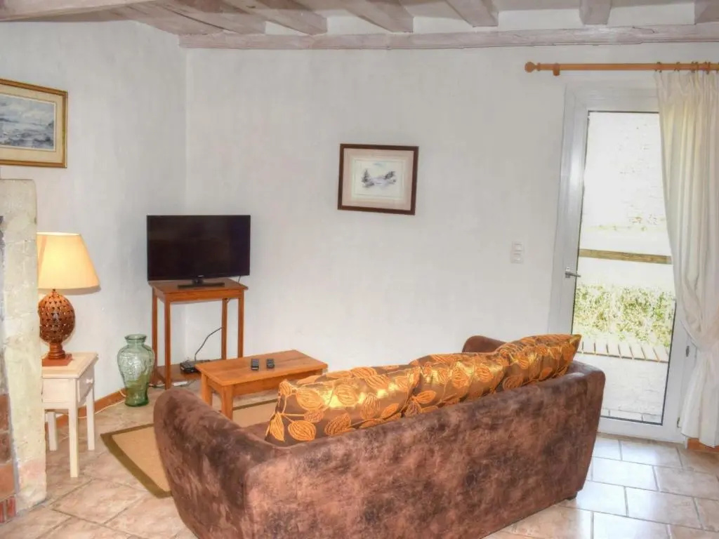 Charmant gîte paysan XIXe avec terrasse et jardin bordé par un ruisseau, à 1,5 km d'Azay-le-Rideau - FR-1-381-417