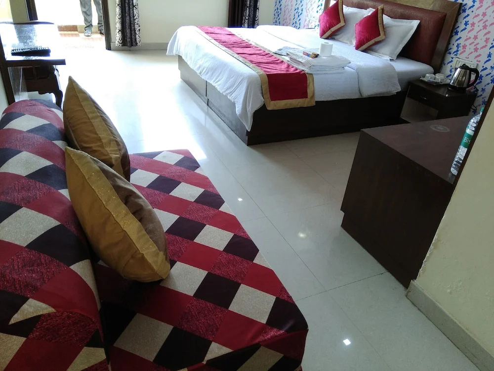 OYO 13155 Home Luxury Studio Happy Valley