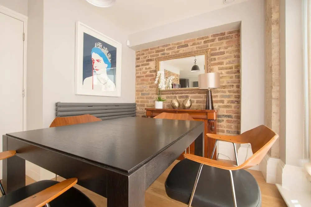 Chic 2 Bedroom Garden House in Dalston