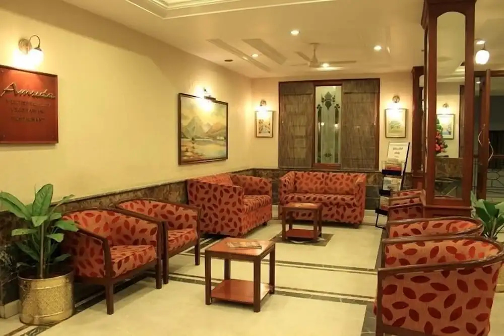 FabHotel Royale Basant Residency - Gandhinagar