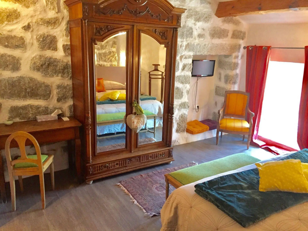 Auberge U n'Antru Versu