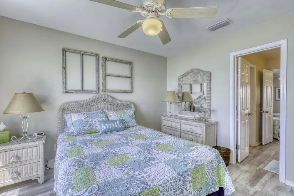Beach Music - Gorgeous And Gulf Front! Large Deck Allows You To Stargaze With The Waves Crashing Beneath You. 4 Bedroom Home by RedAwning