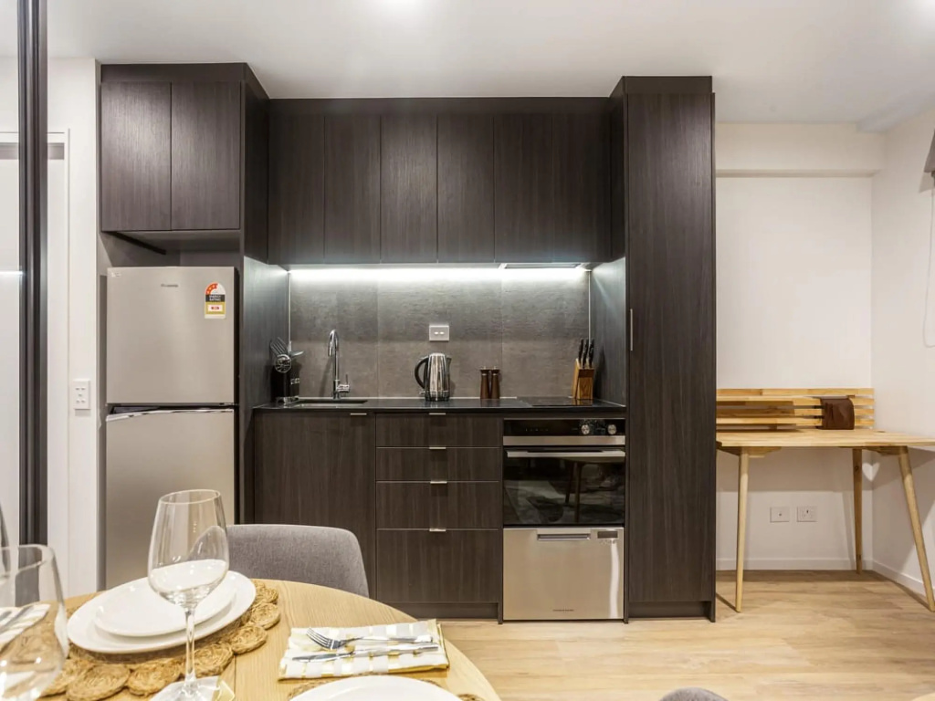 Condo in Queen St CBD w Pool and Gym Zodiak Stays
