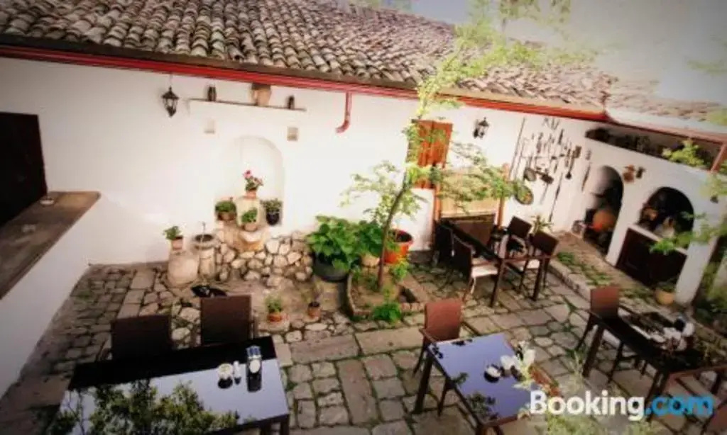 Ilk Konak Butik Otel