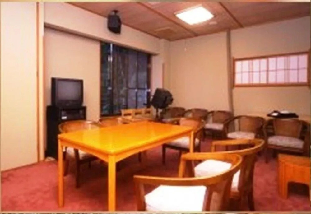 Yugawara Onsen Apolosou
