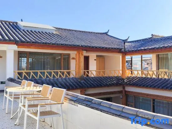 Mi LV you pin Qin Hu Xuan Hu Jing garden inn (Old Town of Lijiang branch)