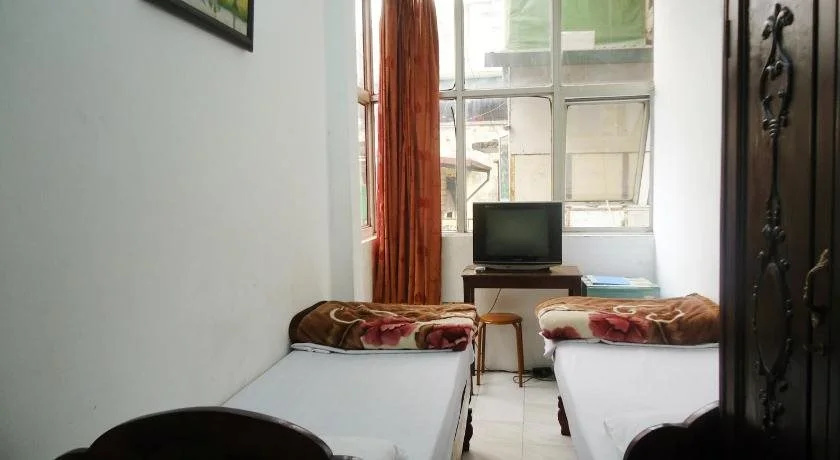 North Hostel N.2