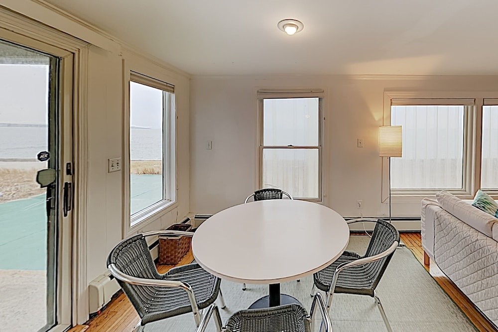 New Listing! Waterfront Haven, Adjacent To Beach 3 Bedroom Home