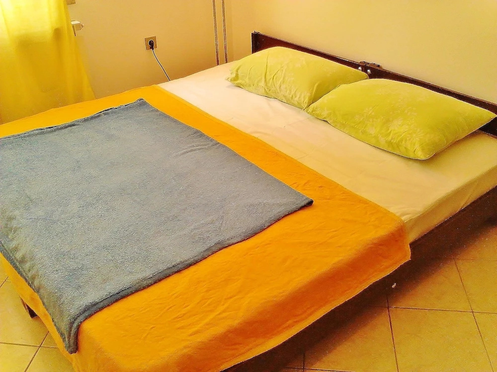 Apartments Rudan 253
